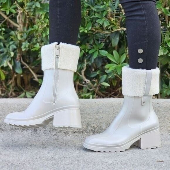 Women's Chunky Block Heel Ankle Boots Gray Color - Picture 2 of 5